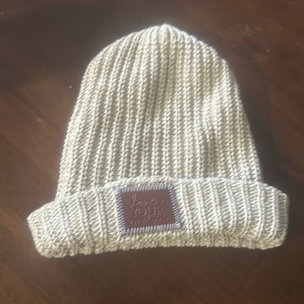 Love your melon beanie OS (3250)